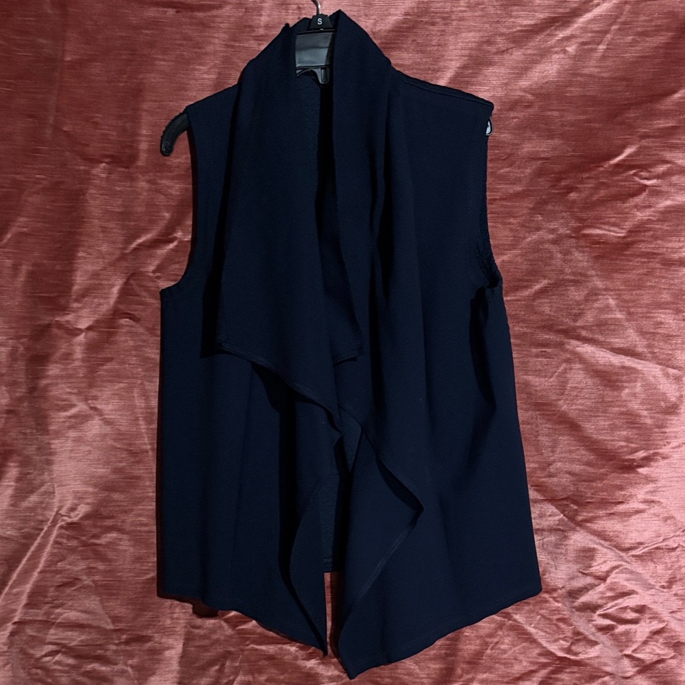 Elegant Navy Sleeveless Drape Vest